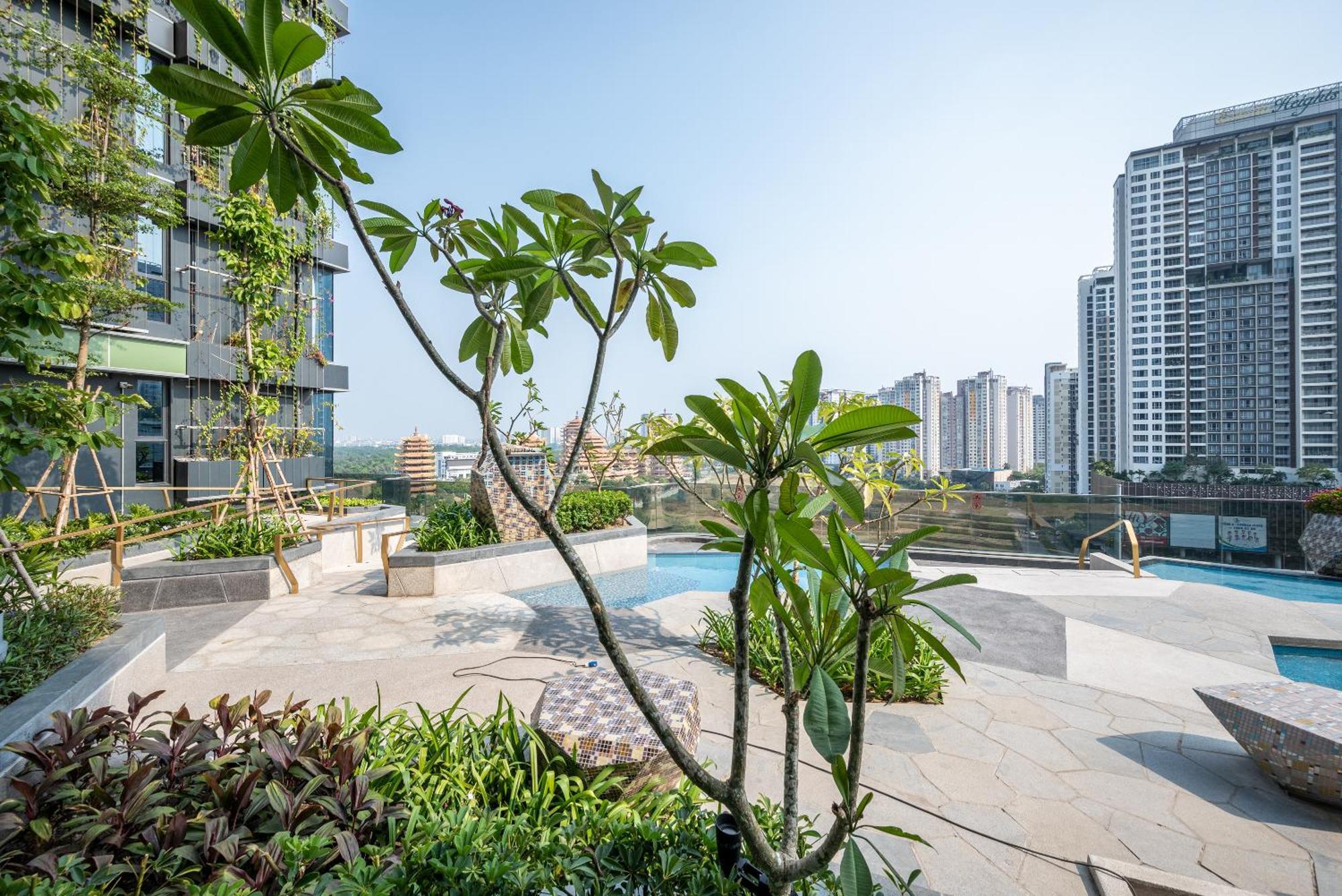 Anthesis Vinhomes Central Park Ho Chi Minh City Exterior photo